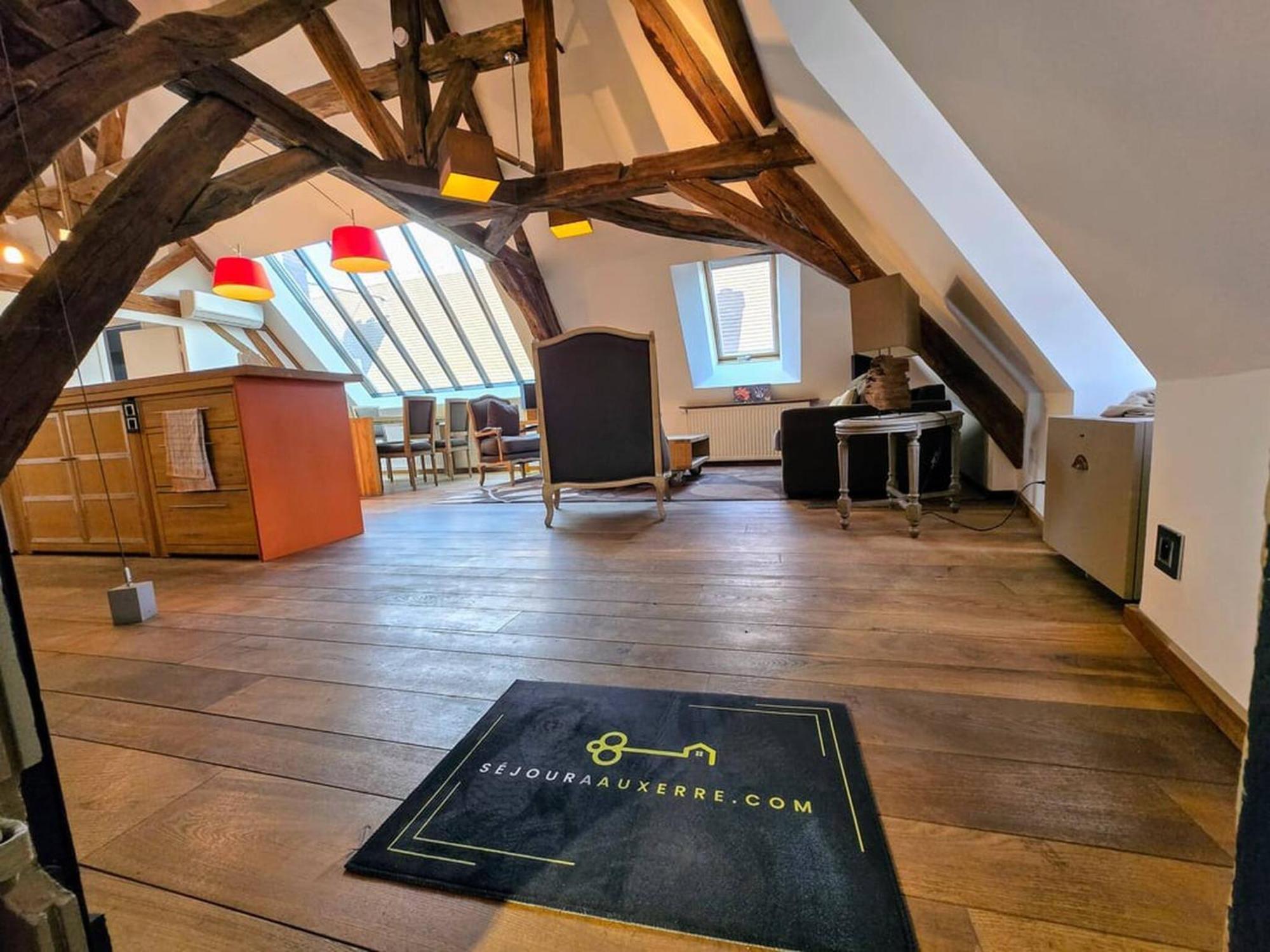 Ferienwohnung Robillard 2 - Sejour A Auxerre Exterior foto